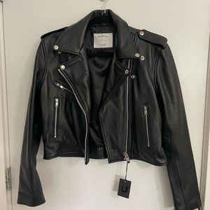 Understated Leather “Easy Rider” Jacket